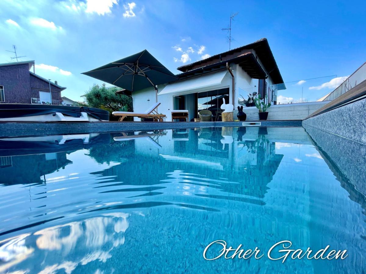 Other Garden - Luxury Bed And Breakfast Rho Ngoại thất bức ảnh